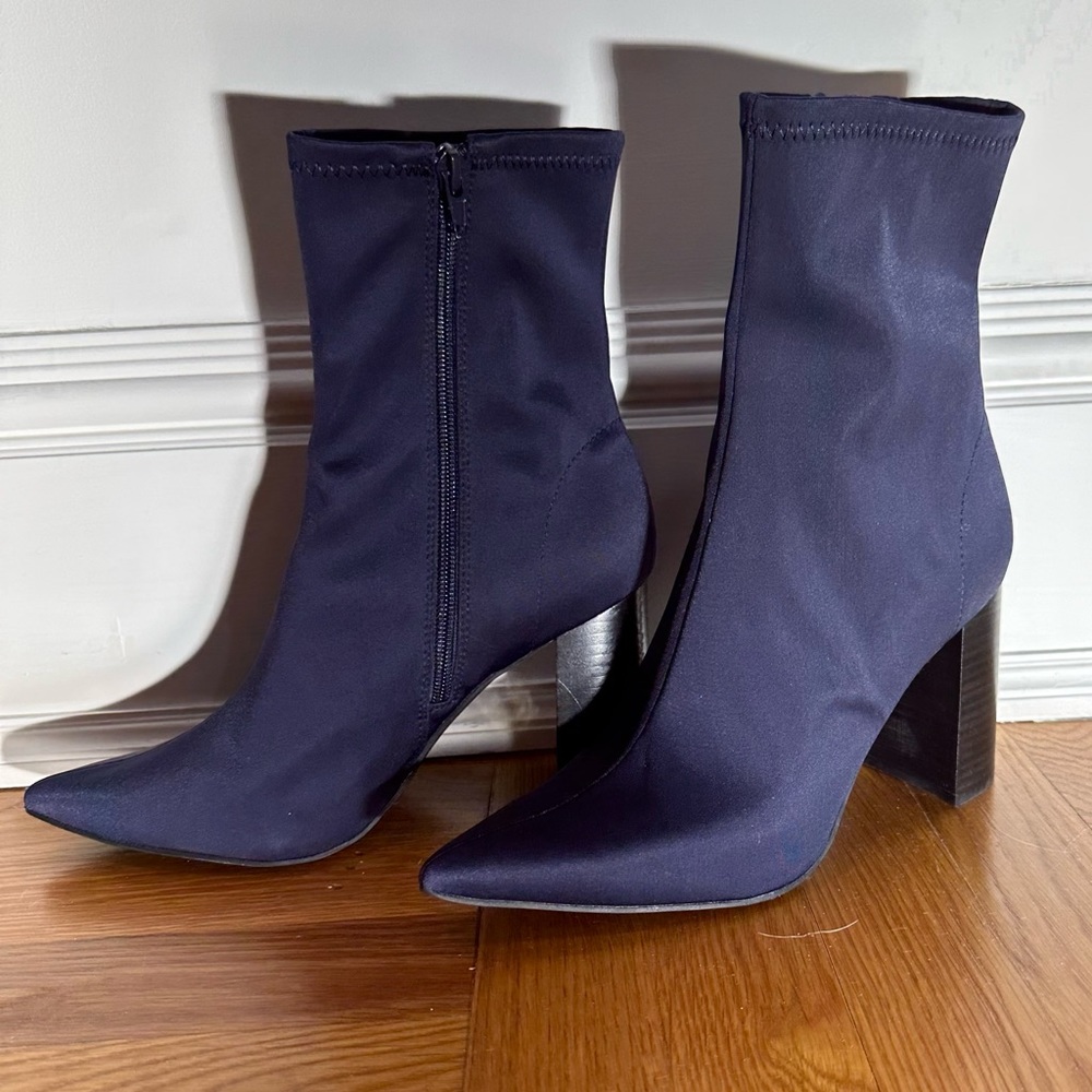 Jeffery Campbell Heeled Navy Pointed Toe Boots — Size 8.5